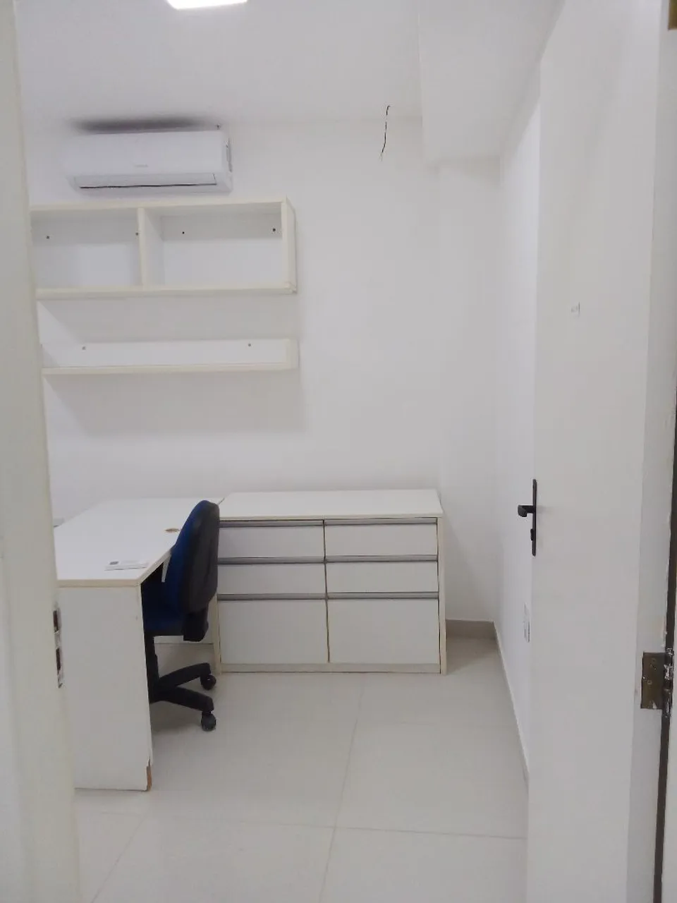 ESCRITÓRIO MOBILIADO PARA LOCAÇÃO