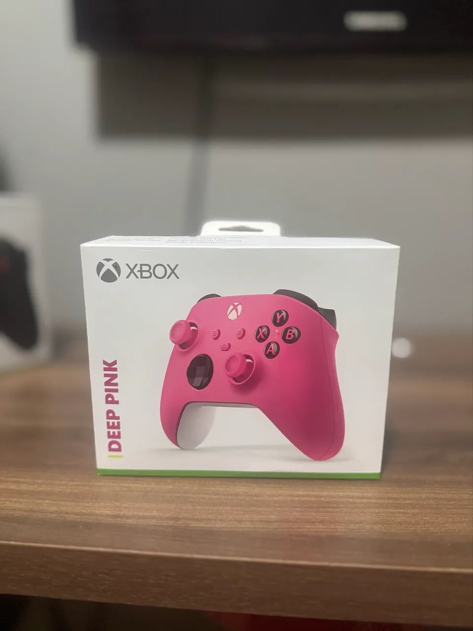 NOVO - CONTROLE XBOX SÉRIES X/S DEEP PINK - ORIGINAL LACRADO
