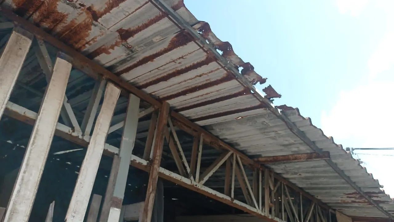 Telhado e tesoura  - Foto 2