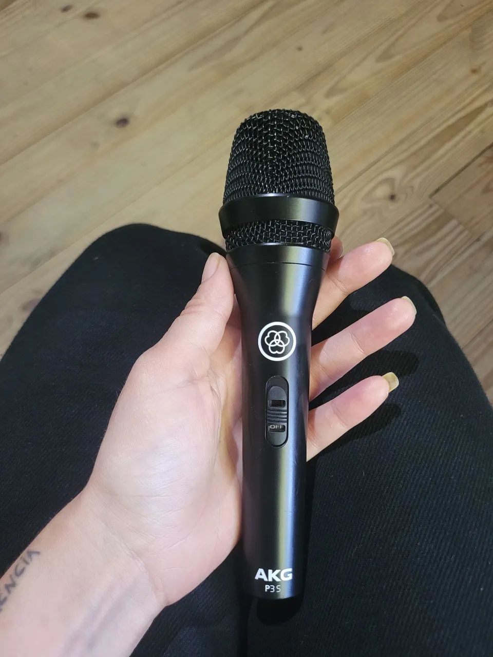 Microfone AKG P3 S