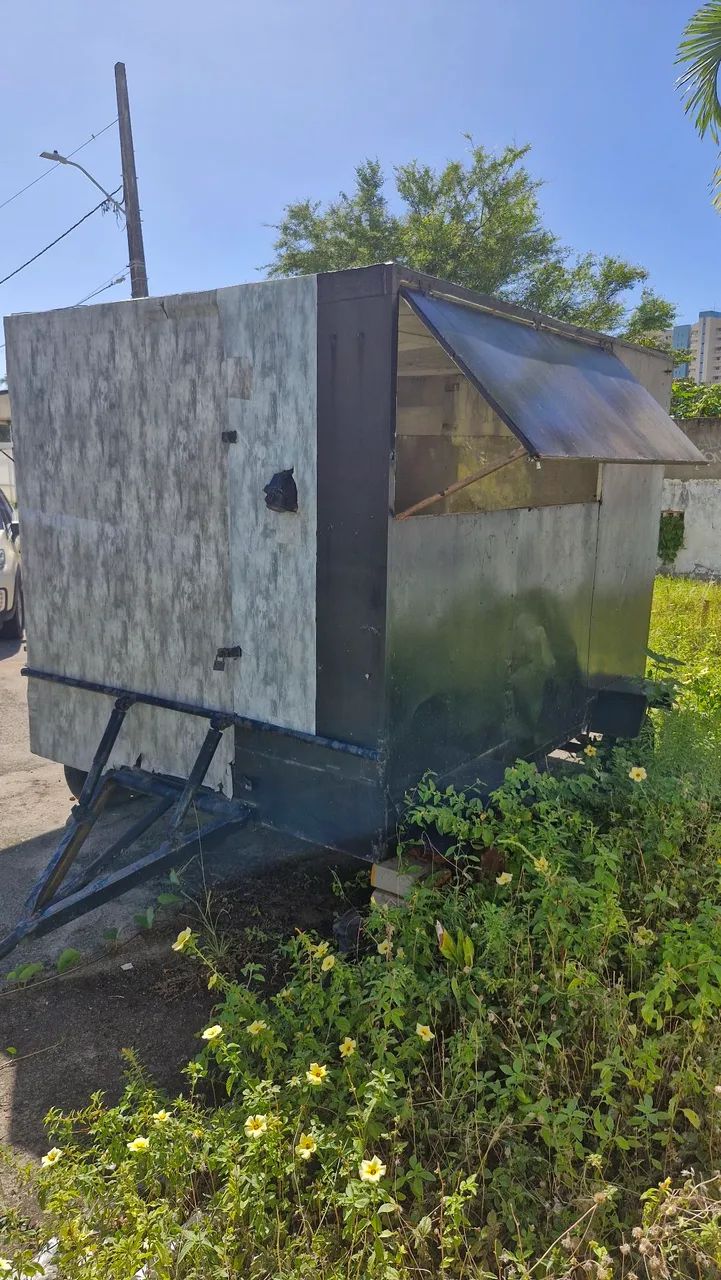 Trailer Food Truck 4x2m - 4 eixos 