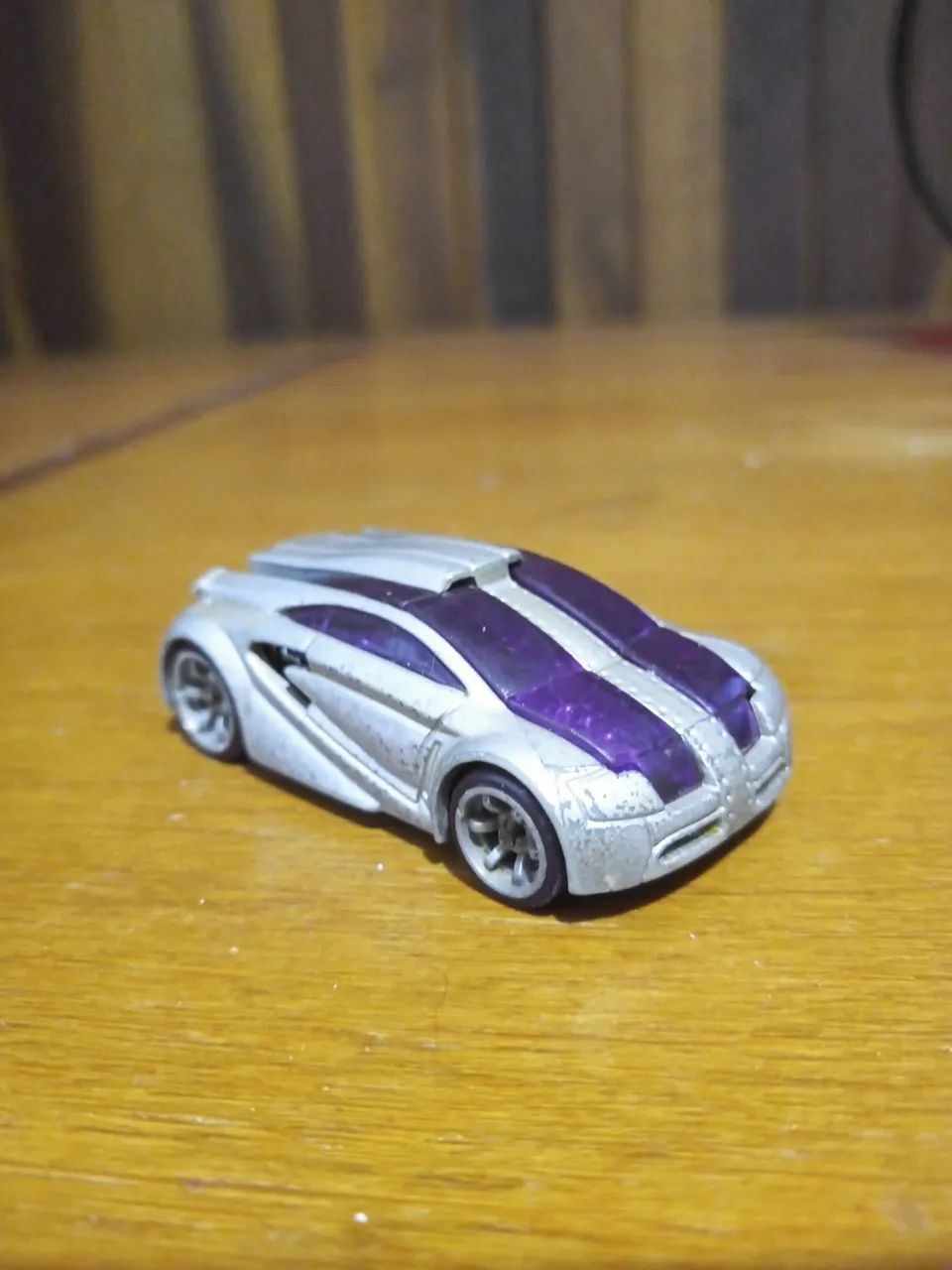 Carrinho Hotwheels acceleracers Technetium usado