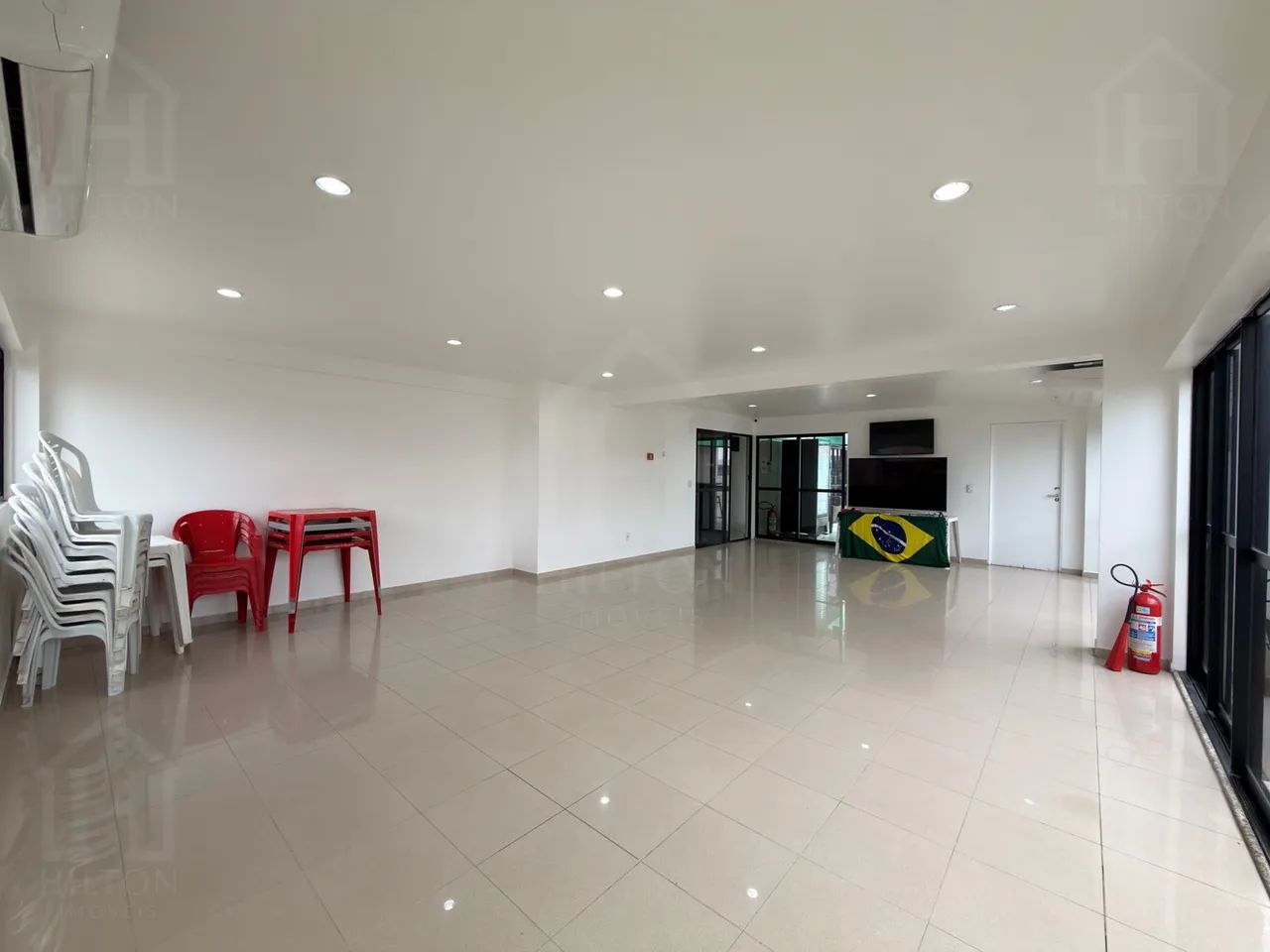Apartamento com 2 quartos, suíte e varanda na Ponta Verde, 59 m² - Foto 5
