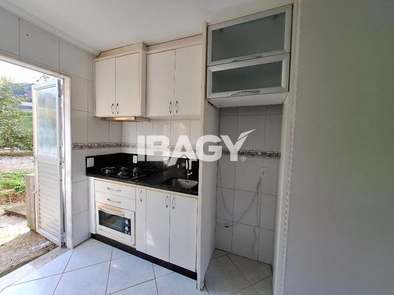 Excelente Apartamento 2 dormitório(s) em Fundos - Biguaçu - Foto 4