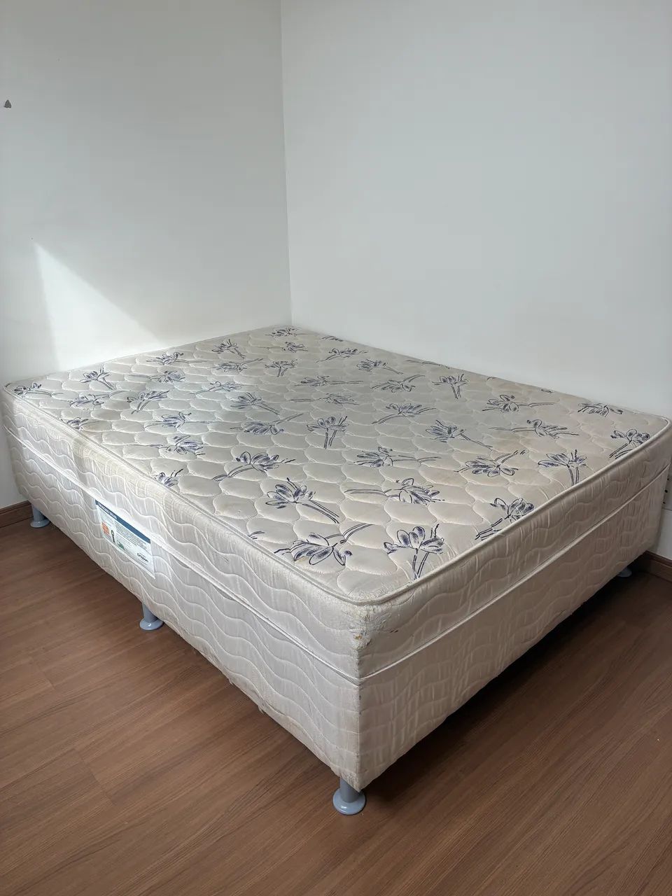 Cama casal com box Ortobom