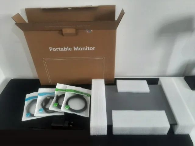 Monitor 15.6" Touch Screen FullHD - Uperfect - Foto 2