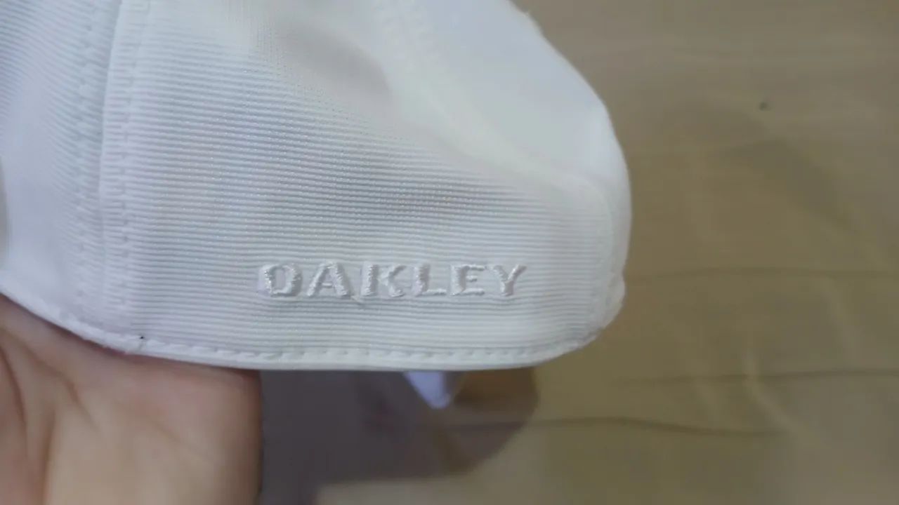 Oakley gascan raríssimo branco - Foto 2