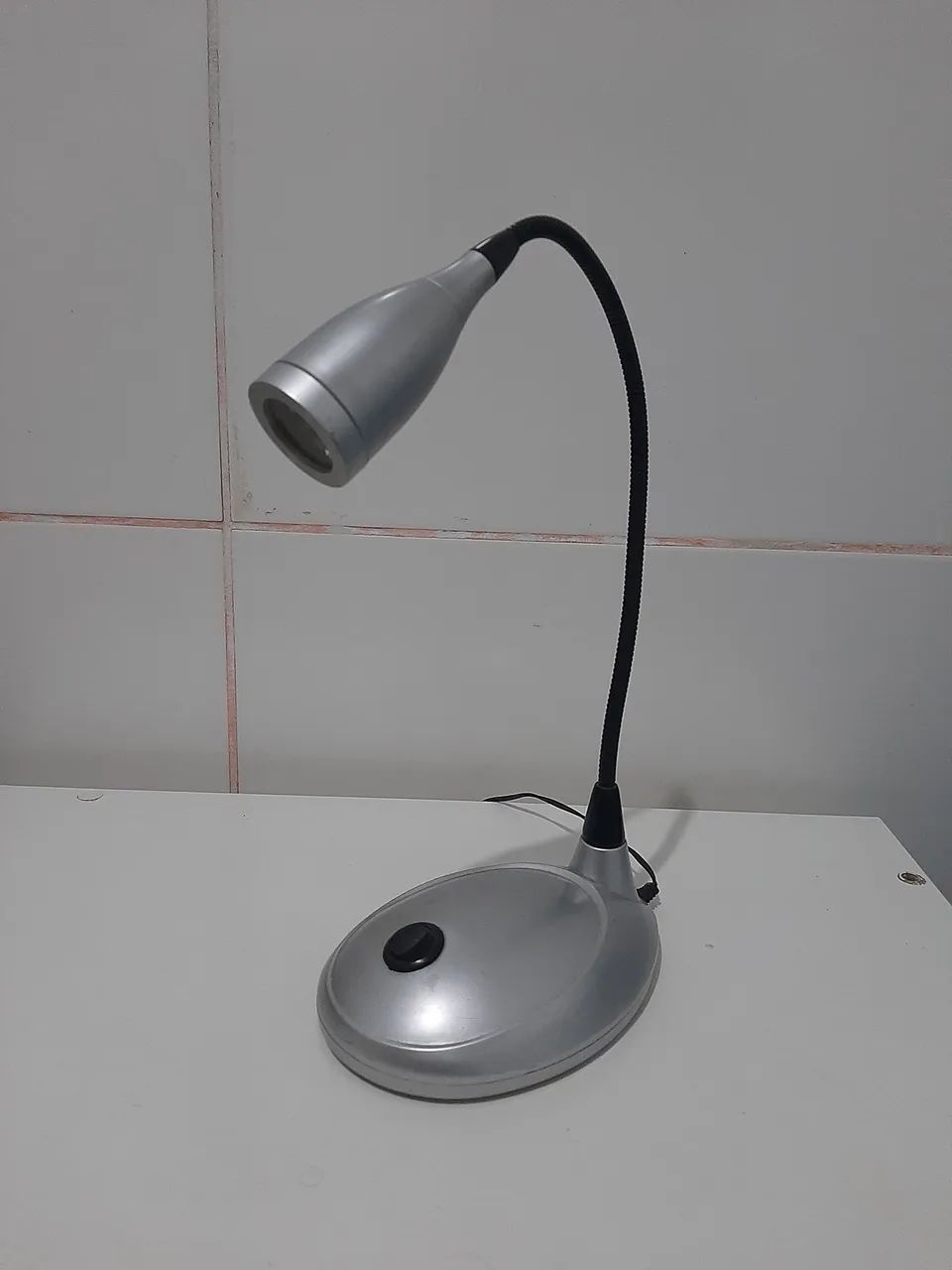 Luminária de mesa - Foto 2