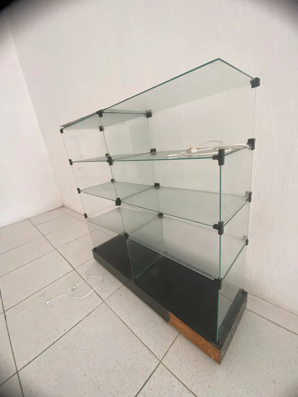 Vendo duas vitrines  - Foto 2