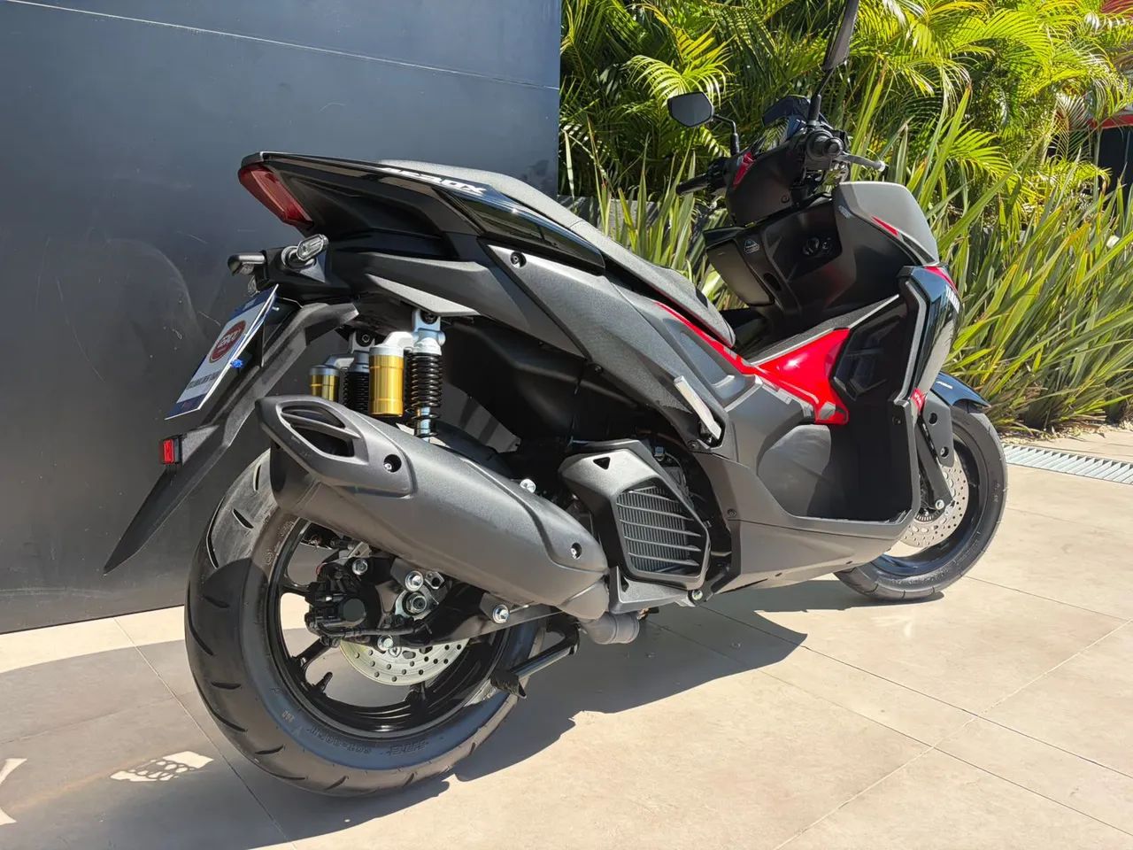 Aerox 160 - Foto 3