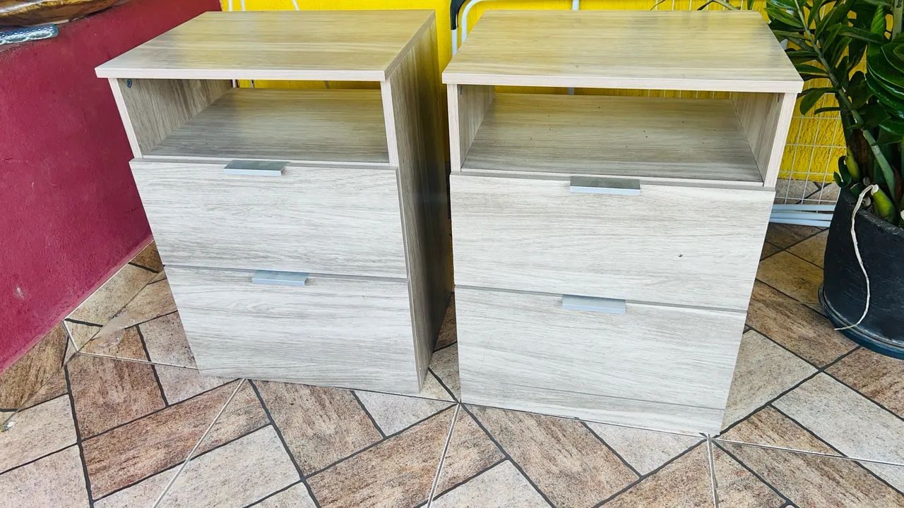 Cama box casal conjugada e criado mudo