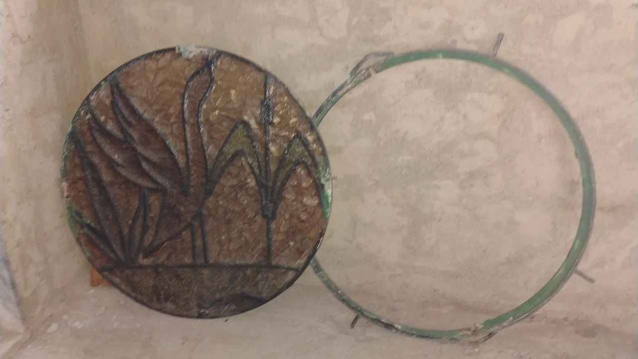 Janela redonda antiga (Vitral) - Foto 2