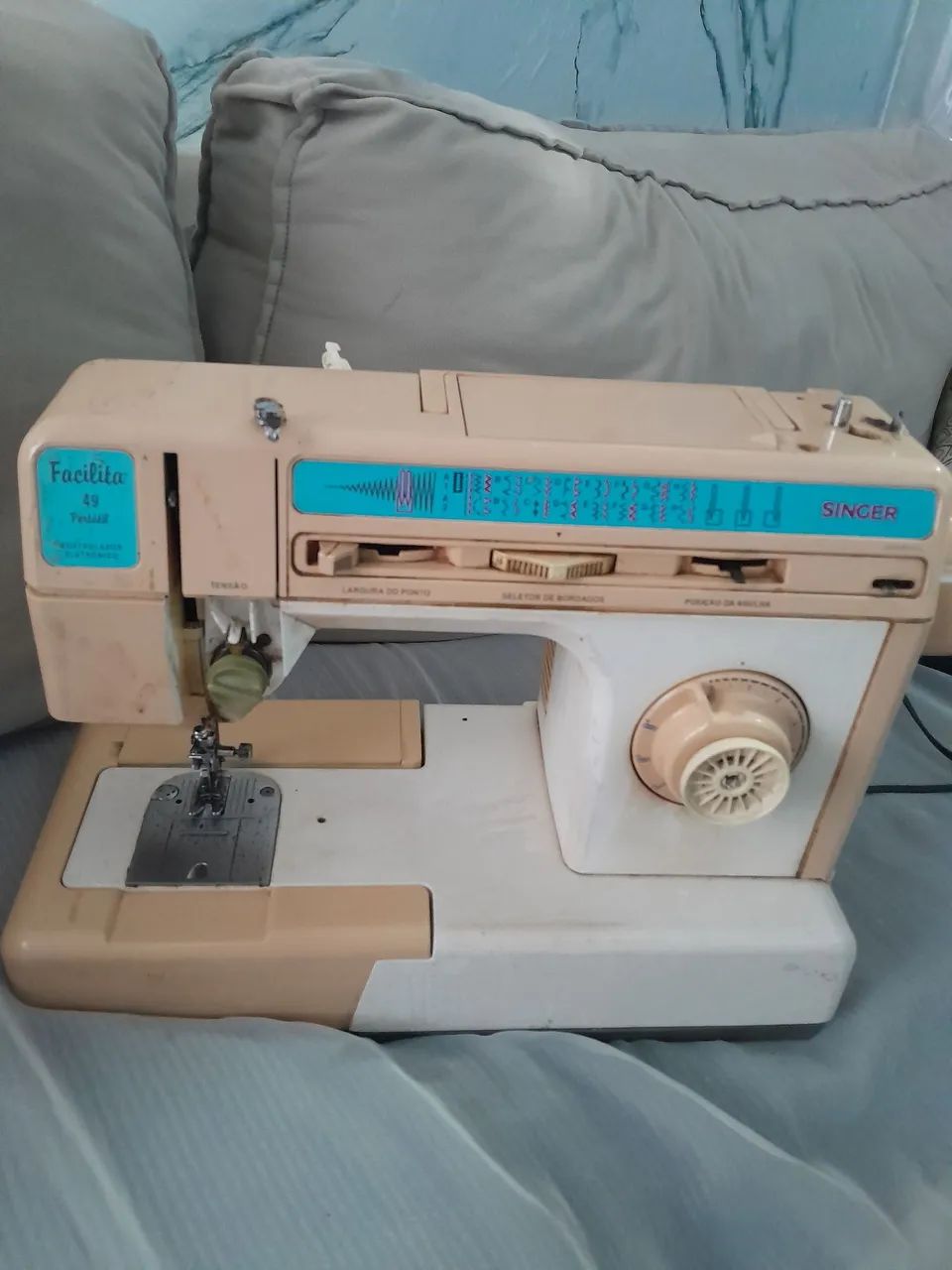Maquina de costura  - Foto 3