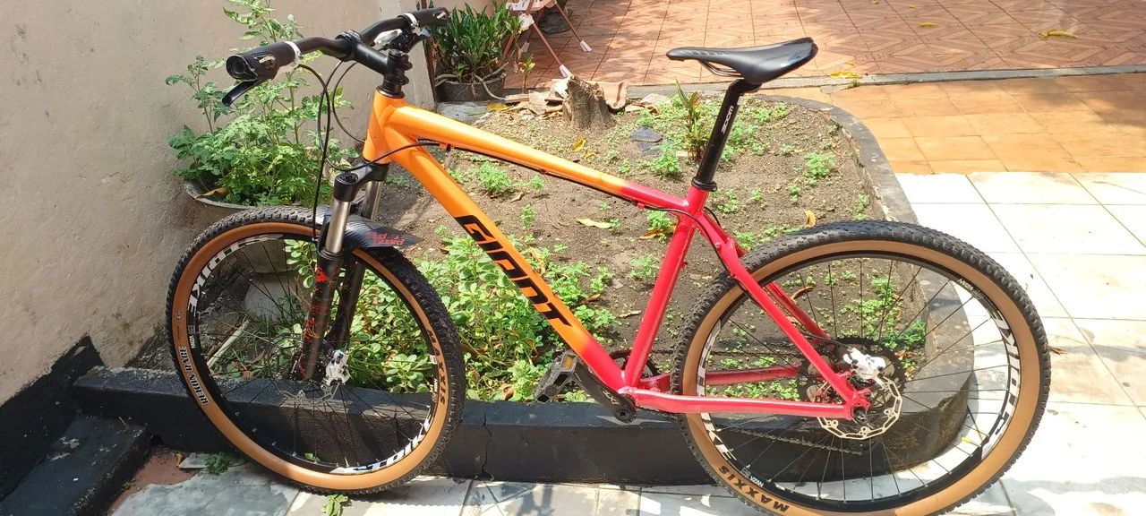 Bicicleta Giant MTB - Foto 2
