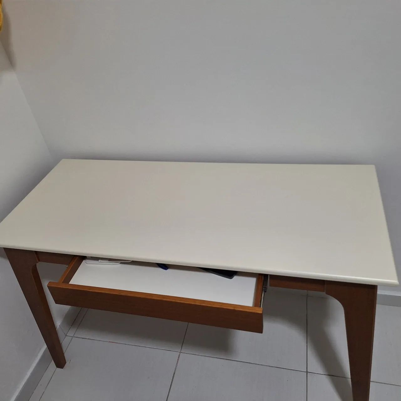 Escrivaninha Artemobili
