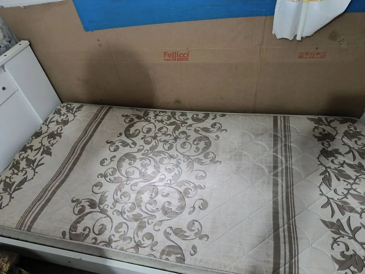 Colchão solteiro 490914749686763525