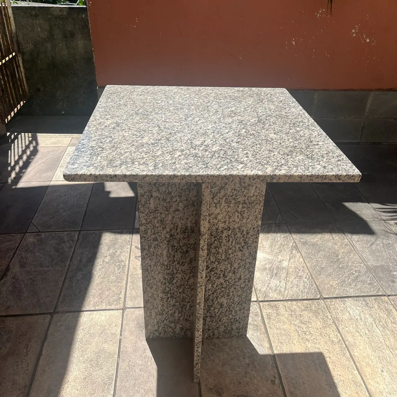 Mesa de mármore 