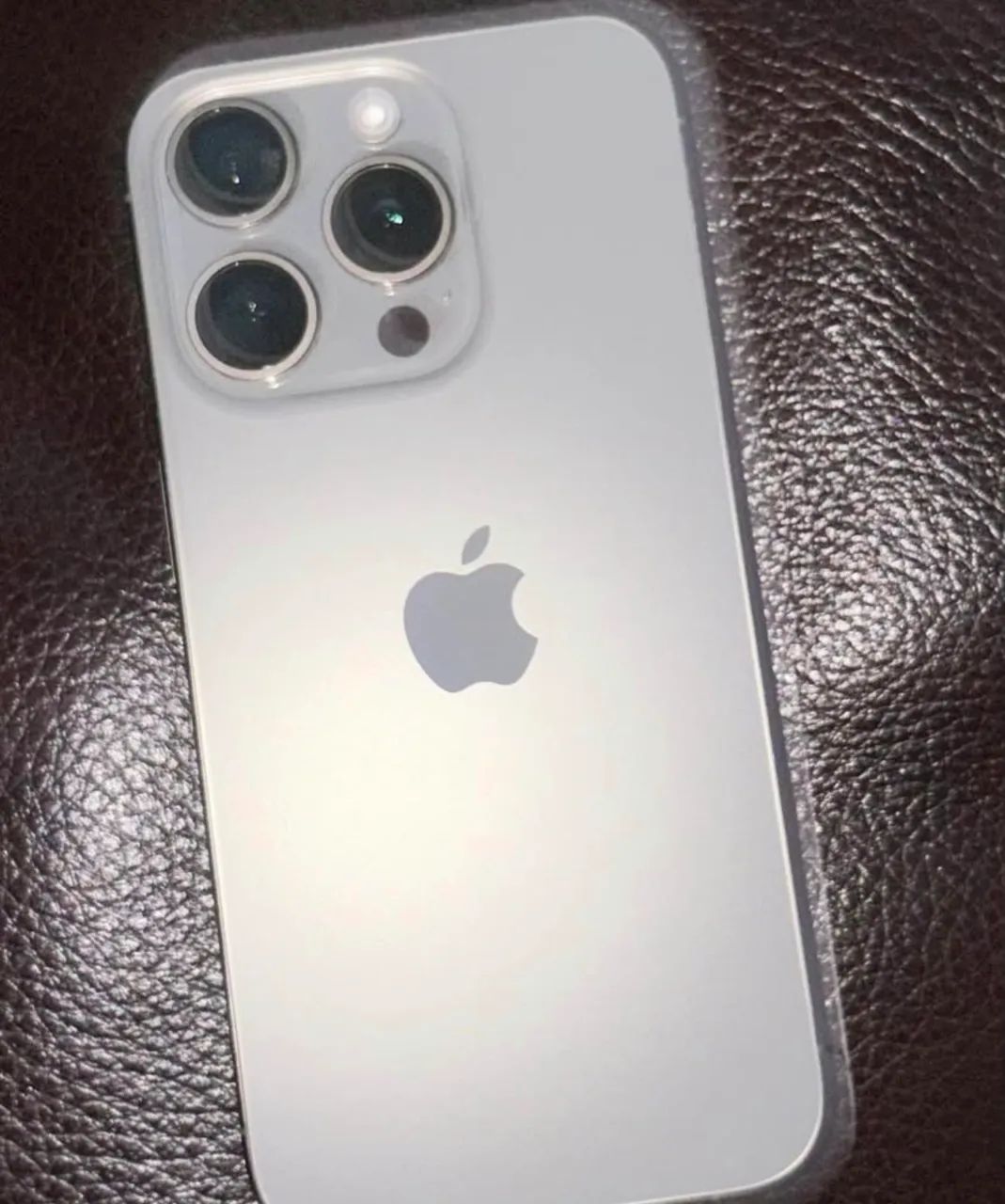 iPhone 15 pro 256gb silver - Celulares e Smartphones - Barra
