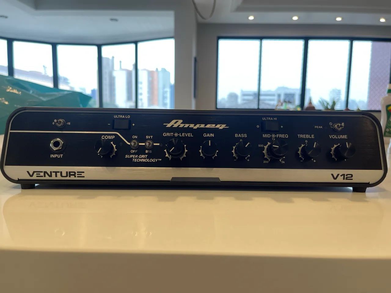 Ampeg V12 1200watts