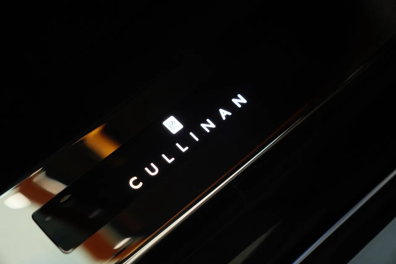 Rolls-Royce Cullinan 6.7 V12 Aut., foto 12 de 19