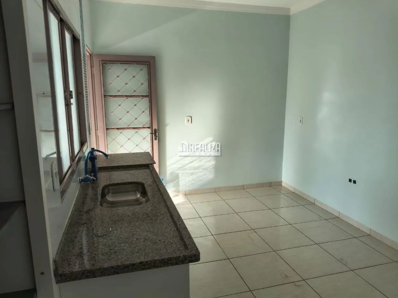 Casa para Alugar no Centro de Igarapava - Foto 4