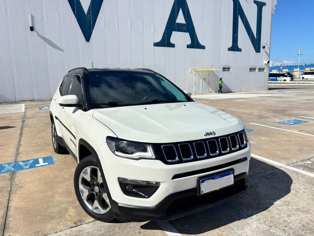 Jeep Compass COMPASS LONGITUDE 2.0 4x2 Flex 16V Aut. 2019