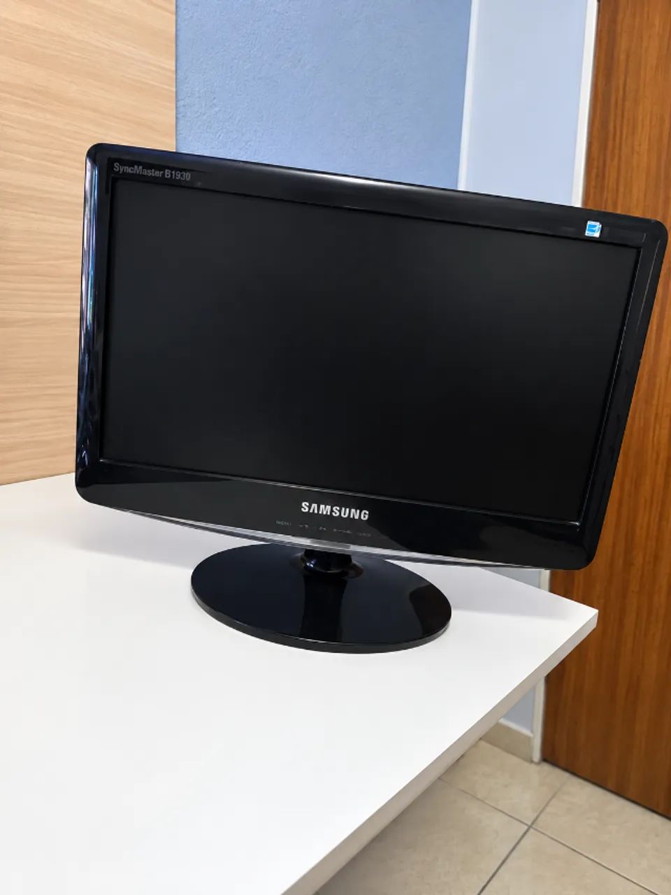 Monitor Samsung SyncMaster B1630N 15,6? - Funcionando - Foto 2