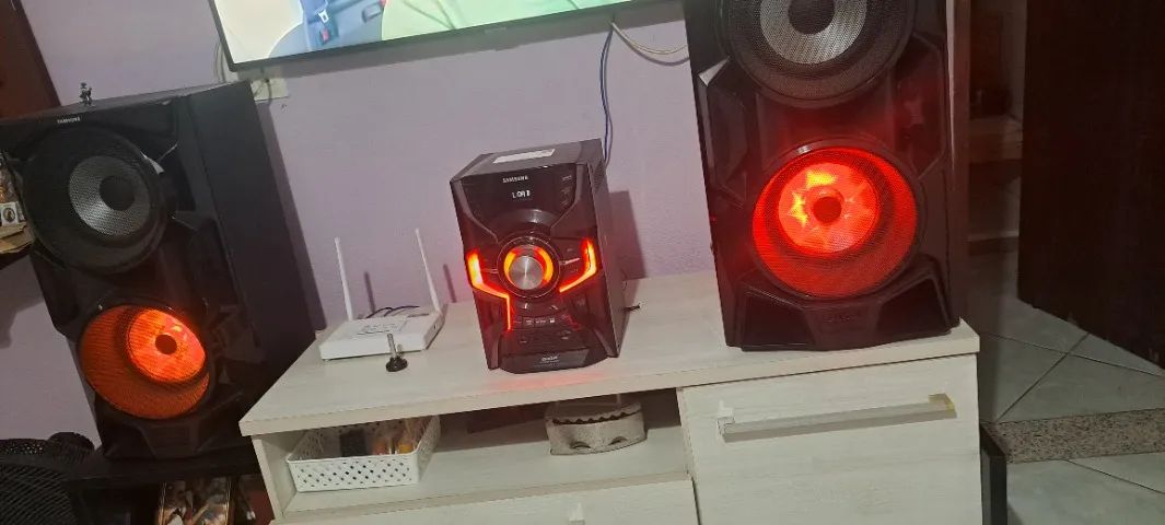 VENDE-SE SOM SAMSUNG COM DUAS CAIXAS DE SOM BLUETOOTH  - Foto 3