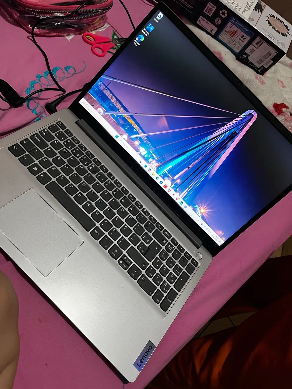 Notebook Lenovo - Foto 2