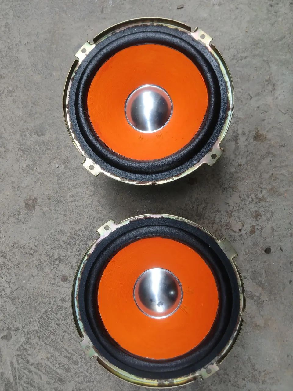Dois alto falantes pioneer 6 polegadas 6 ohmes 80 rms cada