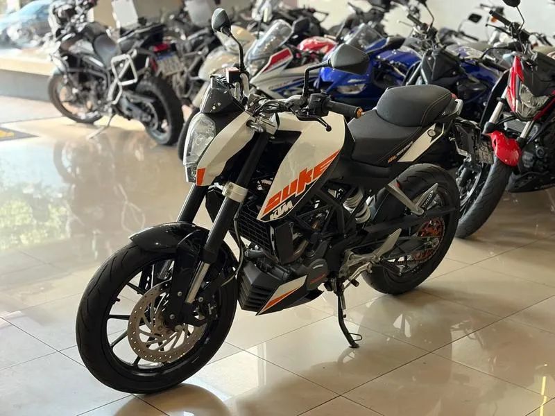 KTM 200 DUKE 2017 - Foto 3