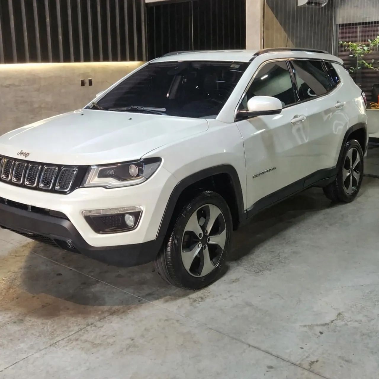 Jeep Compass Longitude 2.0 4X4 Dies. 16V Aut. 2018 - Foto 2