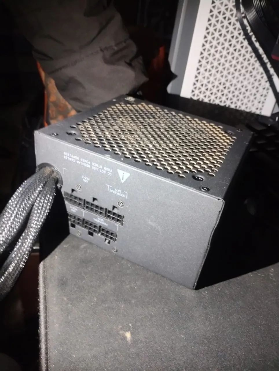 Fonte NZXT C550 semi modular 80plus bronze  - Foto 4