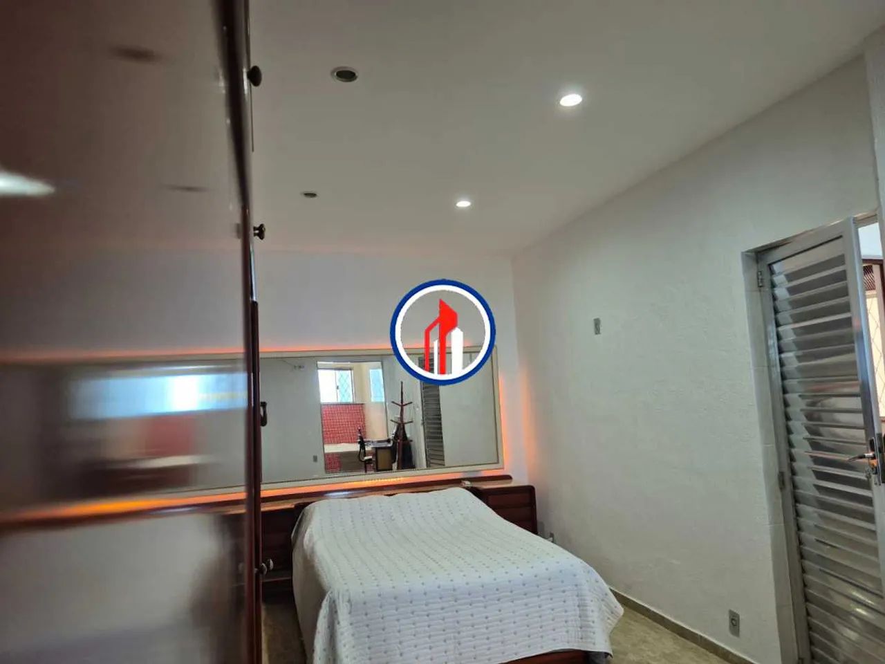 Casa de rua : Linear / Residencial / Campinho - Foto 5