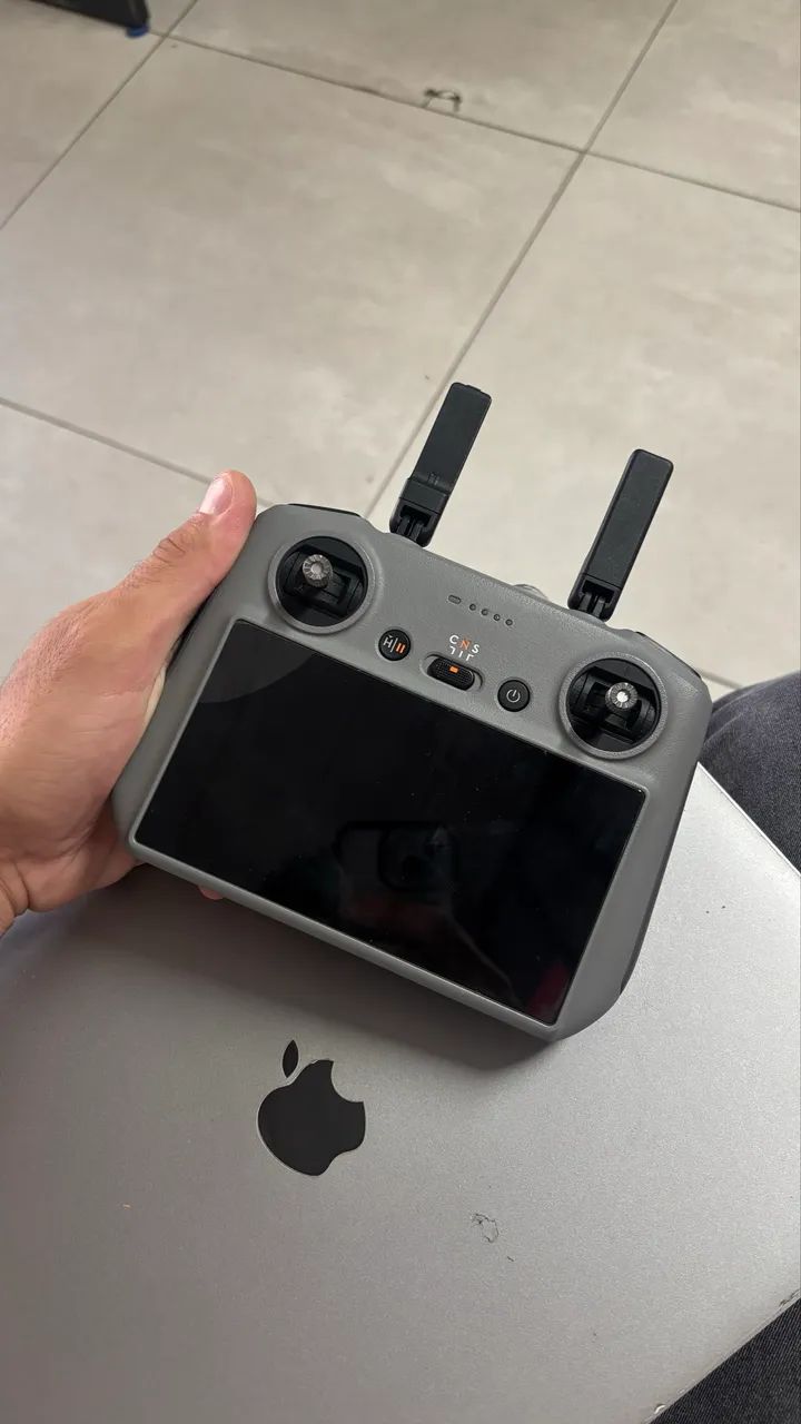 CONTROLE DJI RC2 COM TELA 