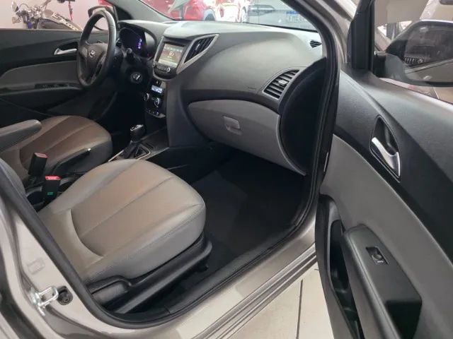 Hyundai HB20S Premium 1.6 Flex 16V Aut. 4P 2018 - Foto 4