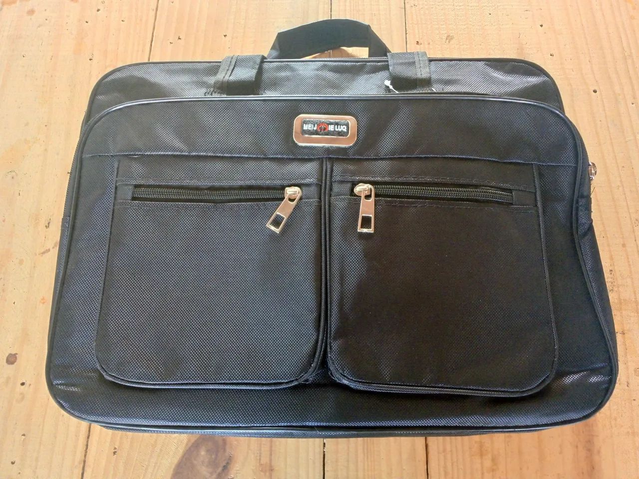 Bolsa tipo maleta executiva em nylon