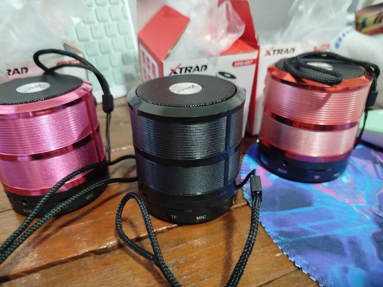 VENDO CAIXA DE SOM XTRAD BLUETOOTH PORTÁTIL  - Foto 2