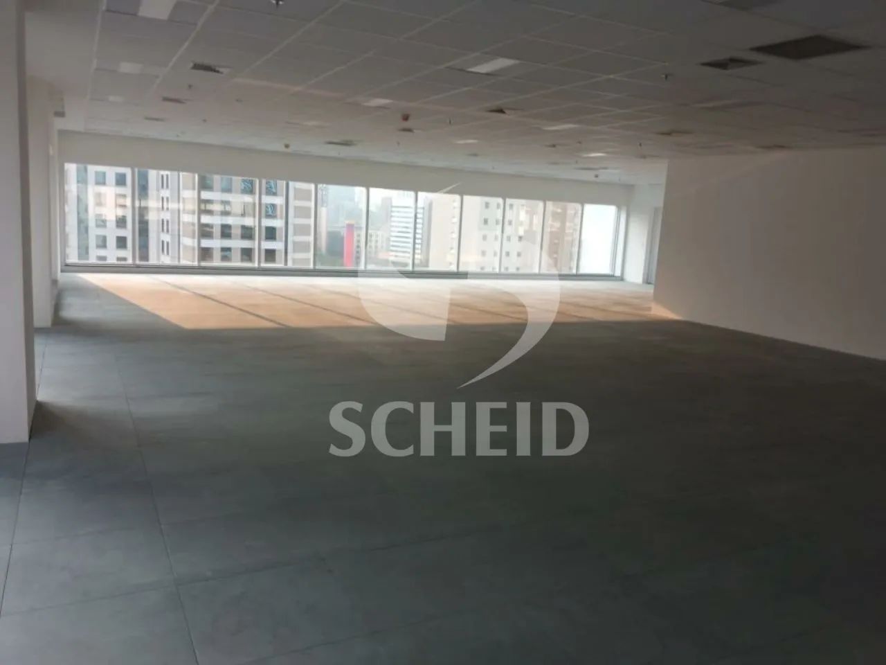 CONJUNTO COMERCIAL, 266 M², 2 SALAS, 2 BANHEIROS, COPA, AR CONDICIONADO,16 VAGAS. - Foto 4