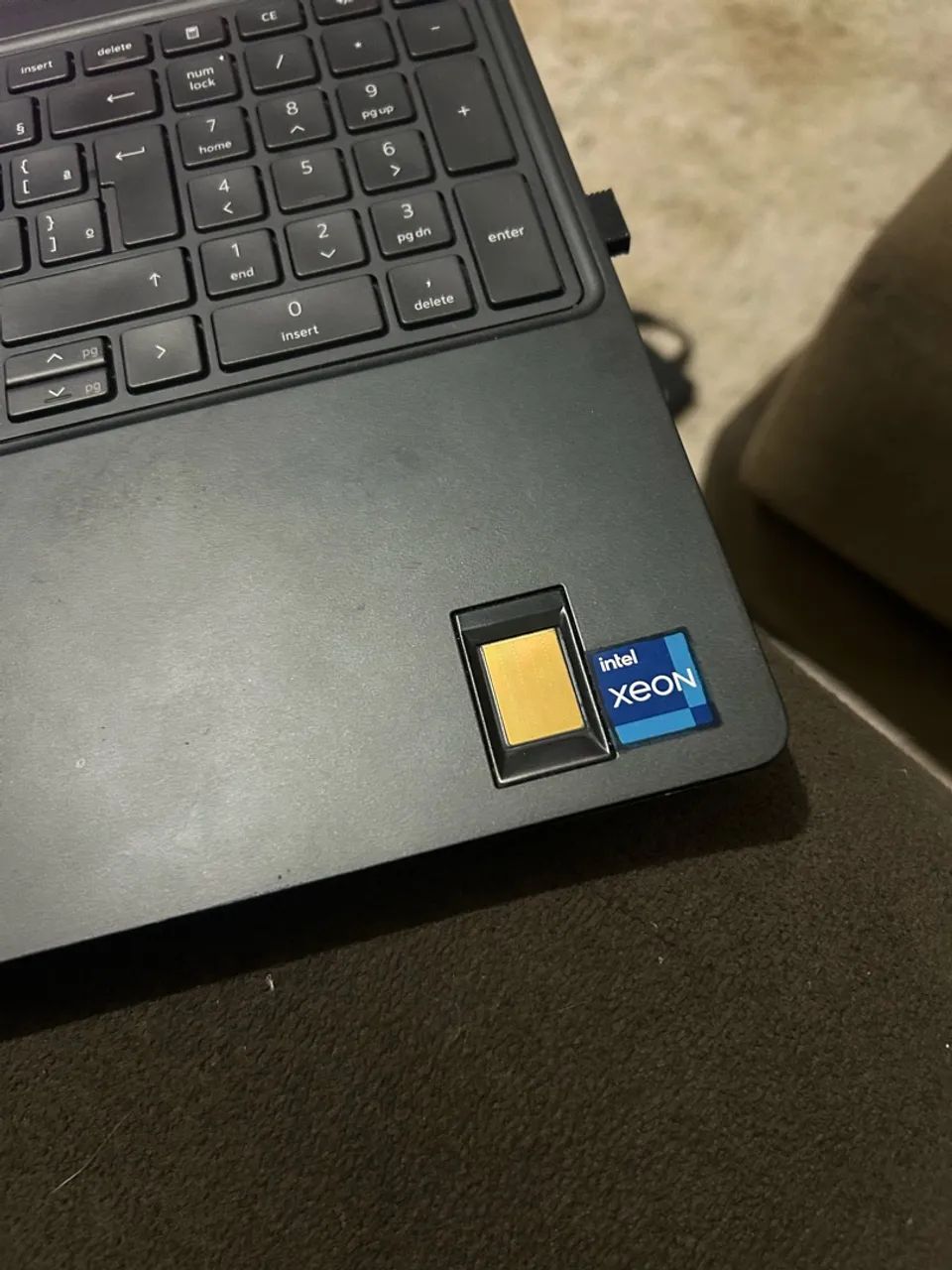 Servidor de mesa, notebook Dell precision 7560 - Foto 2