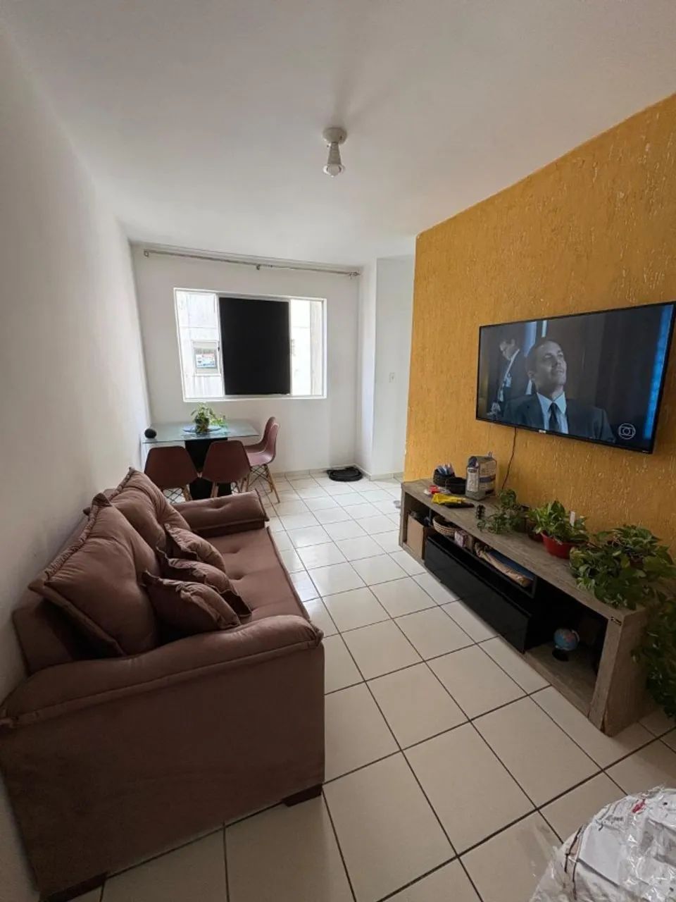 Alugo Apartamento Mobiliado na Aruana