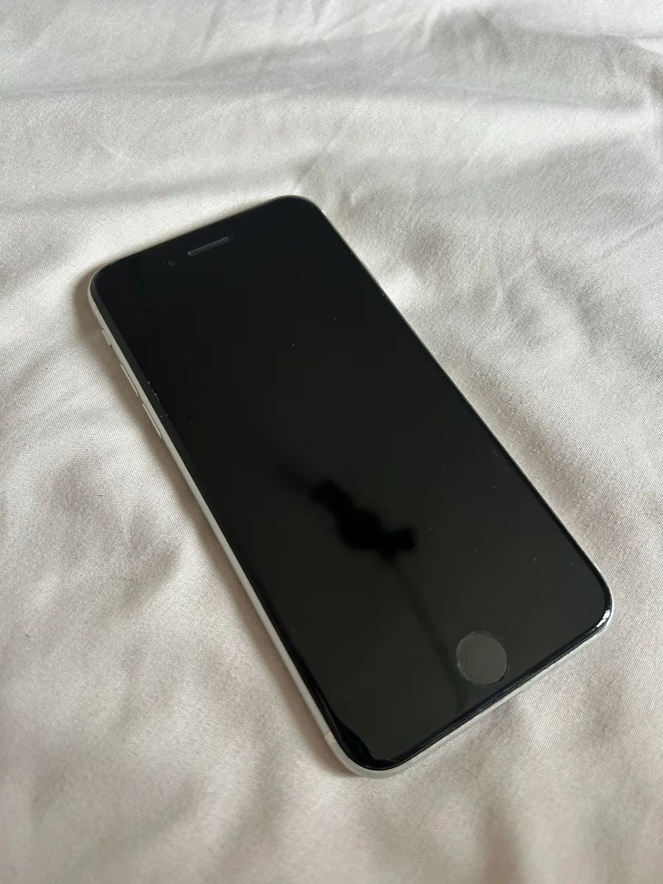  iPhone SE 2ª geração 64GB Branco  - Foto 2