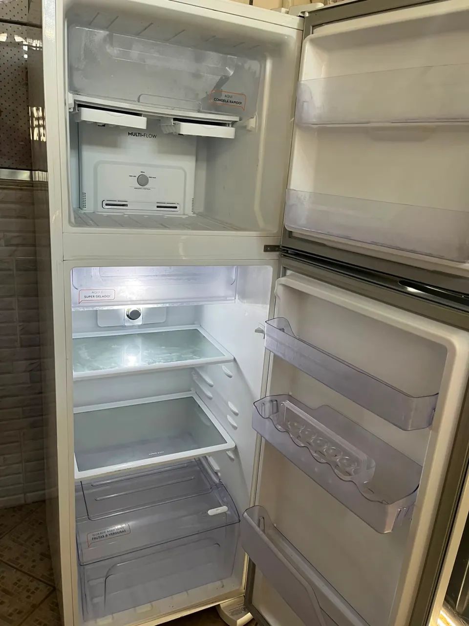 Vendo geladeira continental  - Foto 4