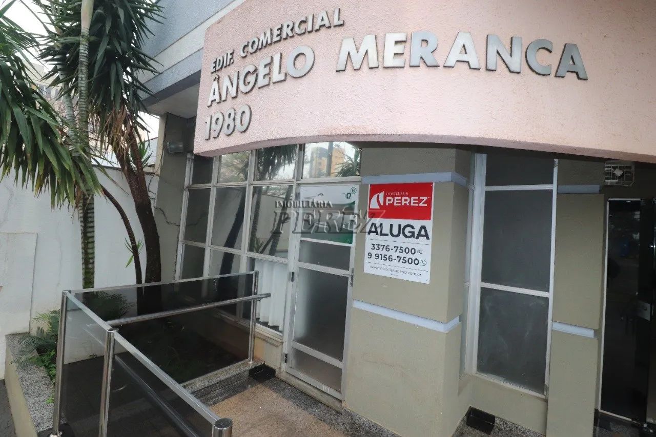 Loja comercial para alugar no Edifício Ângelo Meranca na região central de Londrina