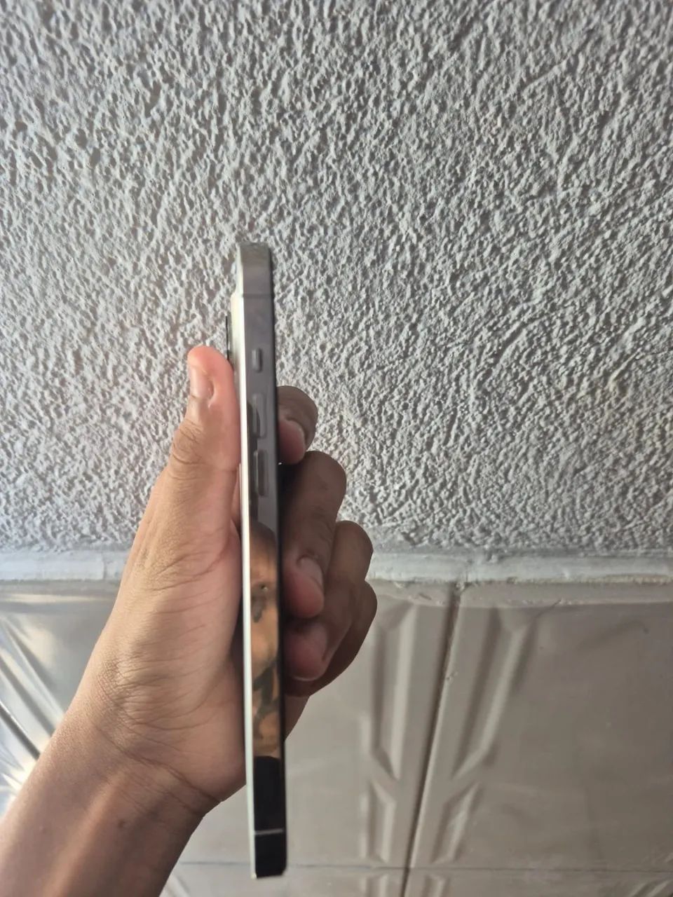 iPhone semi novo  - Foto 2