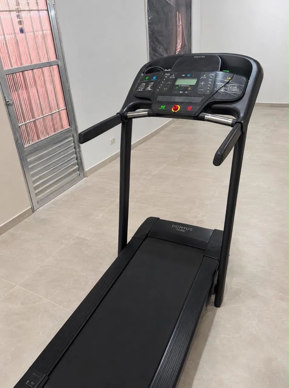 Esteira Domyos T540C  - Foto 3