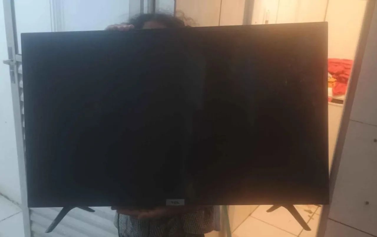 Vende-se tv TCL, 32 polegadas