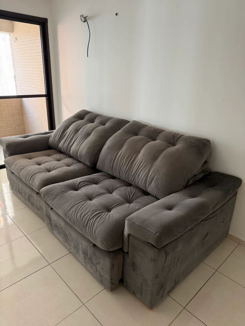 Vendo sofá retrátil e reclinável de alto padrão - Foto 2