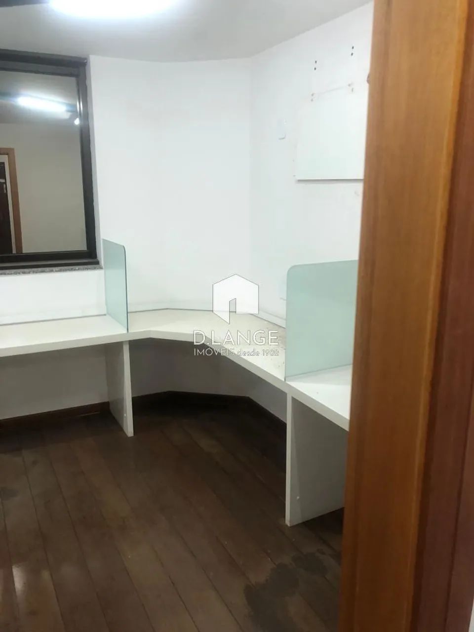 Sala comercial para locação no Edifício Trianon no bairro Jardim Guanabara em Campinas