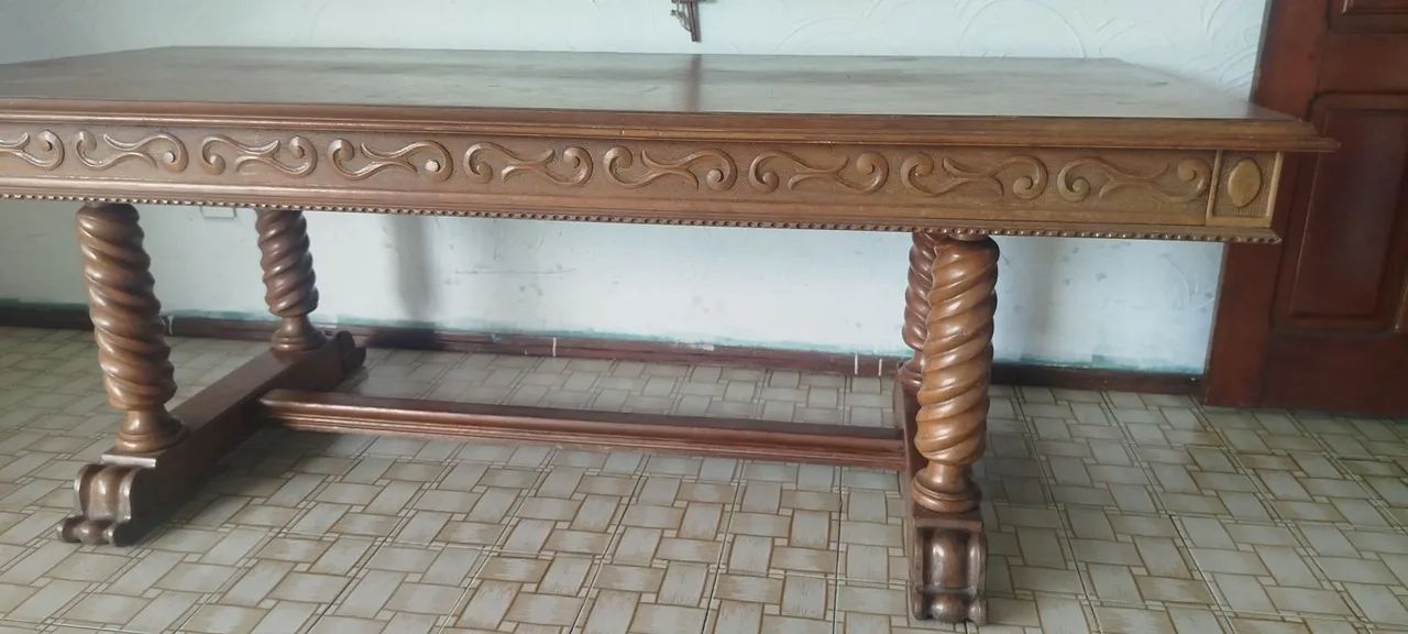 Mesa em Madeira - Foto 2